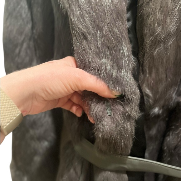 Vintage 100% Rabbit Fur Coat Women’s Medium Gray Belted Real Fur Jacket - Picture 6 of 8